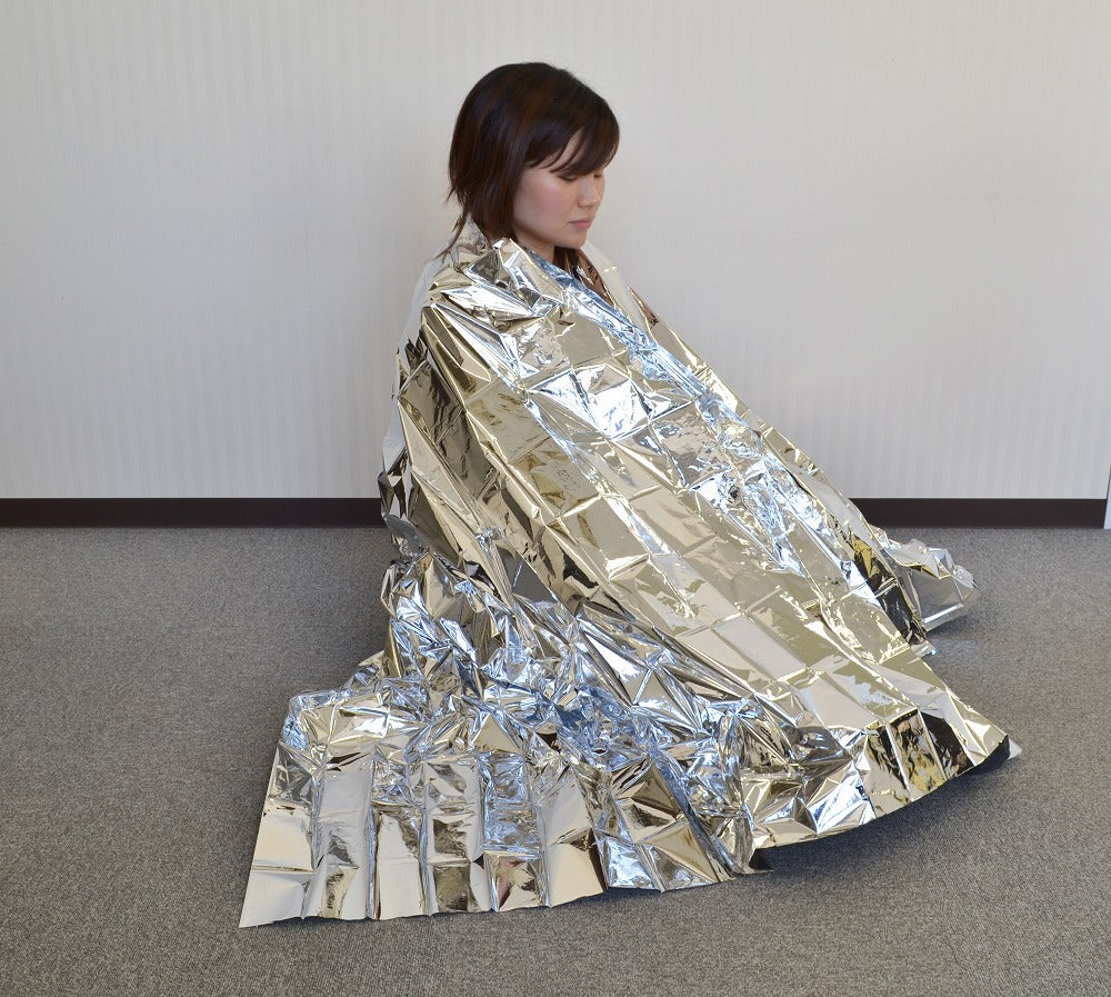 小久保工業所 緊急簡易ブランケット 【メール便可】