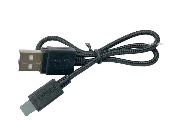 山田化学 iPhone用Lightning充電ケーブルメッシュタイプ30cm